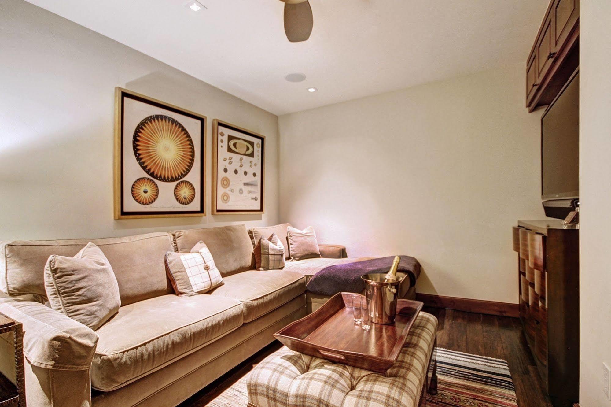 Legendary Lodging At The Ritz Vail Εξωτερικό φωτογραφία